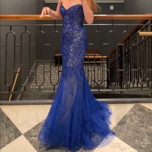 Gorgeous Blue Prom/ Formal/ Pageant Dress